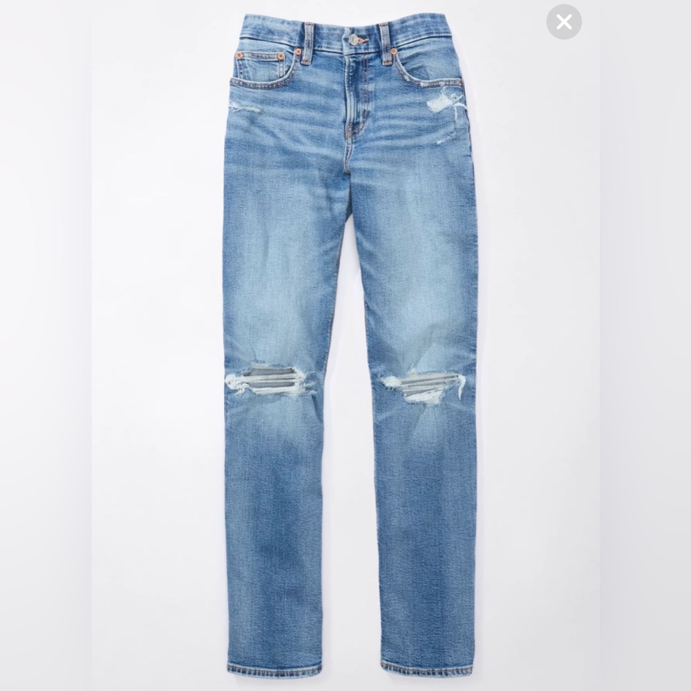 AE Stretch Curvy Ripped Straight Jean